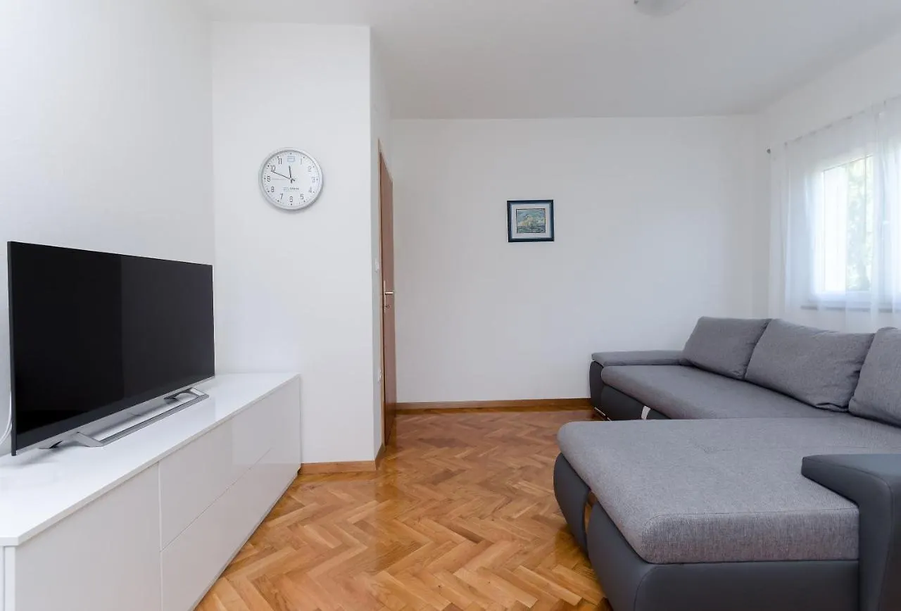 Apartments Slavica Lopar Croazia
