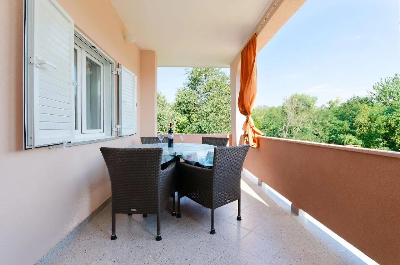 Apartments Slavica Lopar Croatia